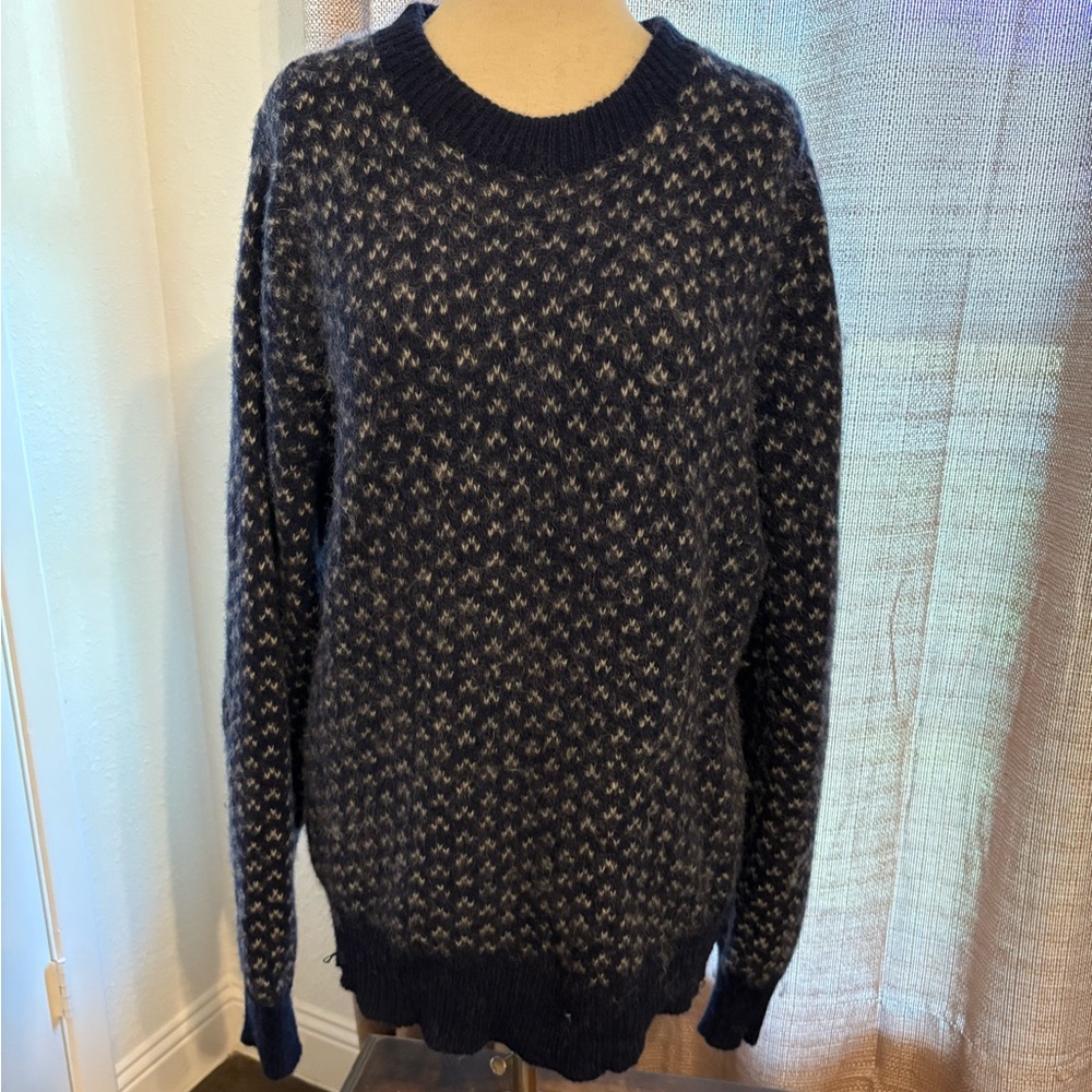 Men's Classic Navy Patterned Crewneck Sweater
